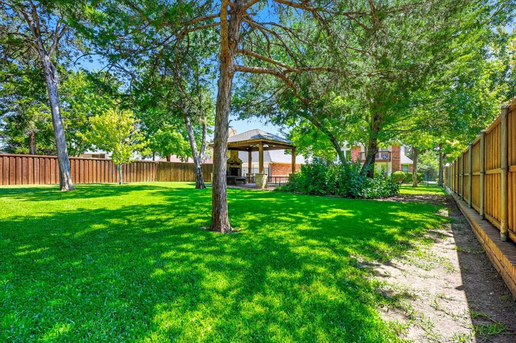 Duncanville, Texas, 75116, United States, 4 Bedrooms Bedrooms, ,4 BathroomsBathrooms,Residential,For Sale,1977910