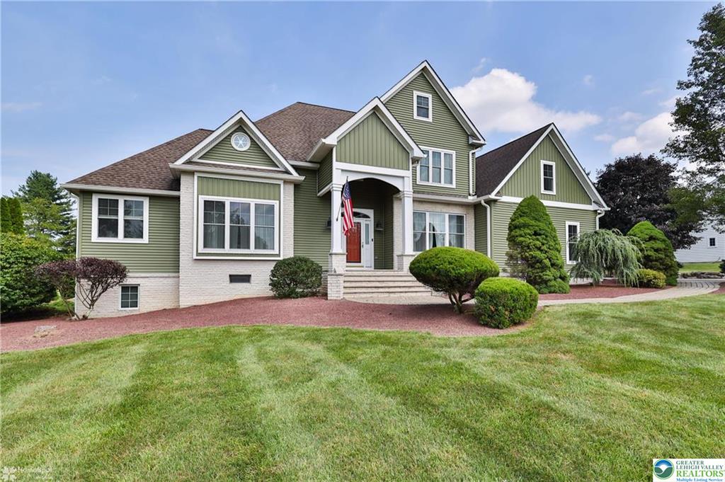 Stroudsburg, Pennsylvania, 18360-6926, United States, 7 Bedrooms Bedrooms, ,4 BathroomsBathrooms,Residential,For Sale,1904497