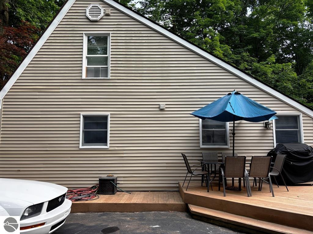 Traverse City, Michigan, 49684, United States, 3 Bedrooms Bedrooms, ,2 BathroomsBathrooms,Residential,For Sale,1882557