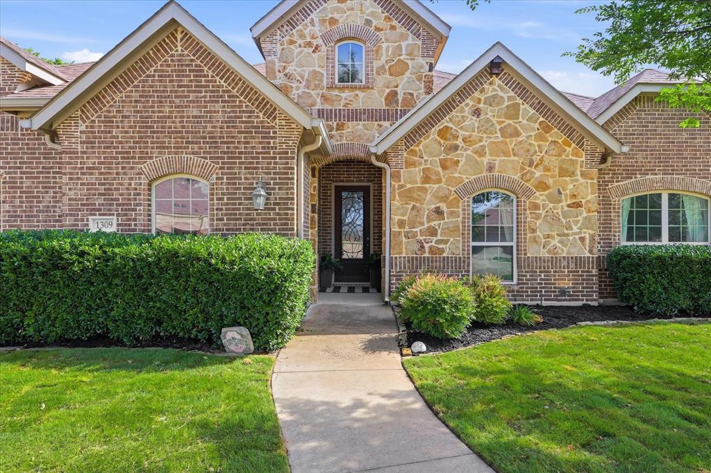 Midlothian, Texas, 76065, United States, 3 Bedrooms Bedrooms, ,2 BathroomsBathrooms,Residential,For Sale,2048786