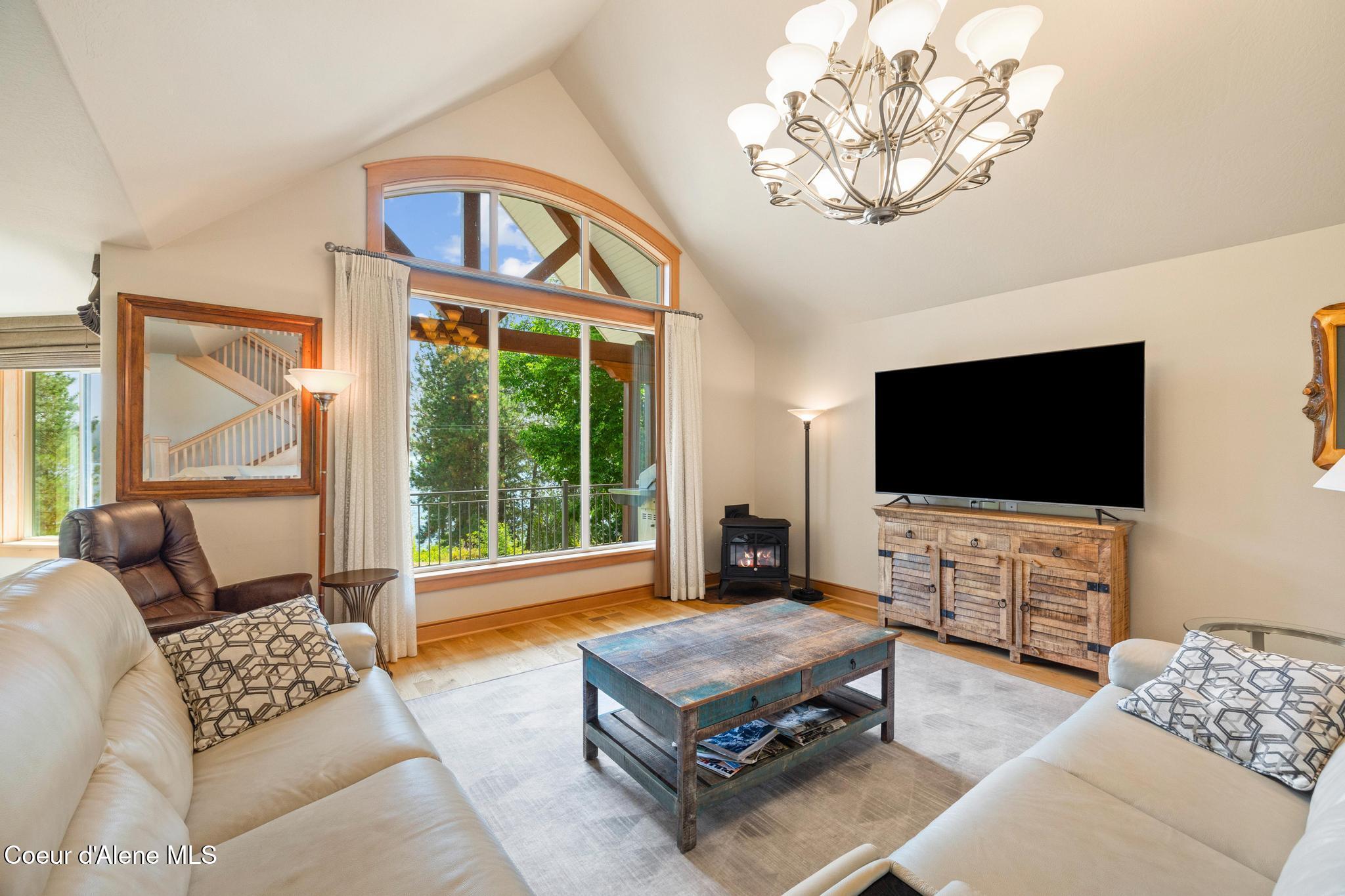 Harrison, Idaho, 83833, United States, 4 Bedrooms Bedrooms, ,5 BathroomsBathrooms,Residential,For Sale,1895390