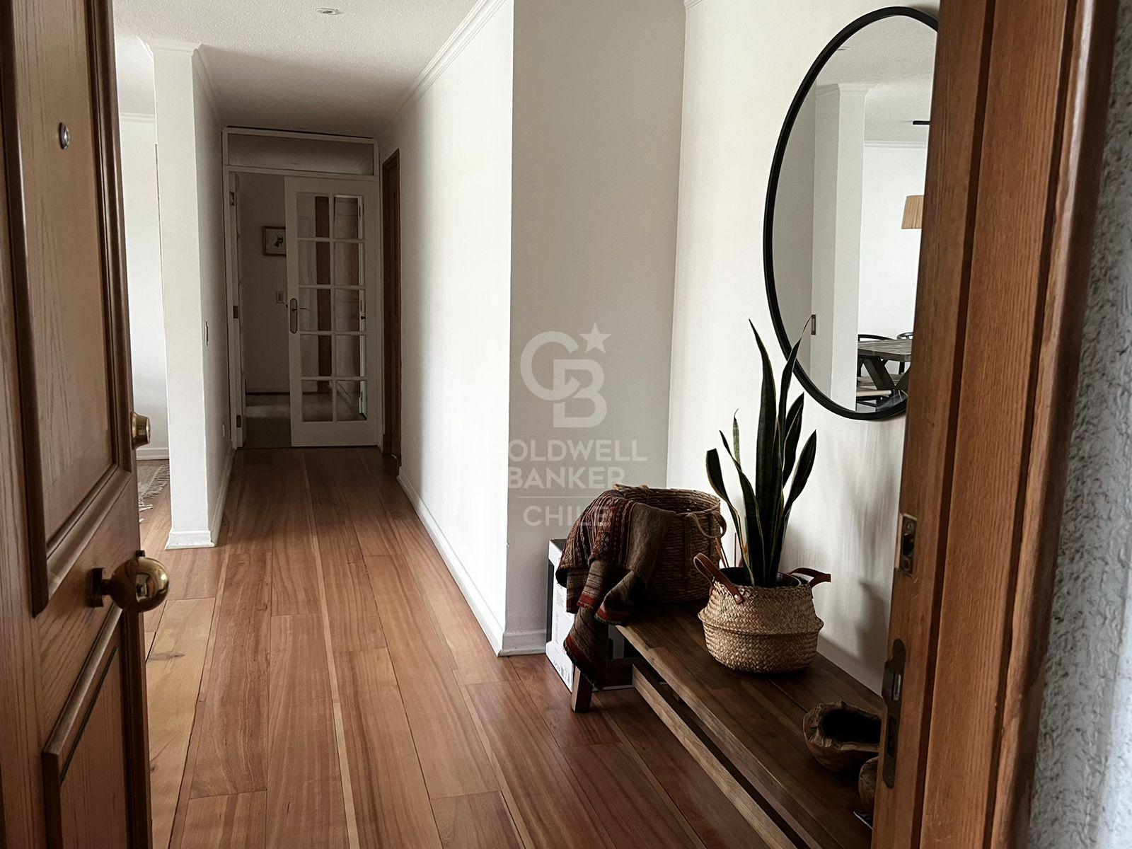 Vitacura, Chile, 4 Bedrooms Bedrooms, ,4 BathroomsBathrooms,Residential,For Sale,1967686