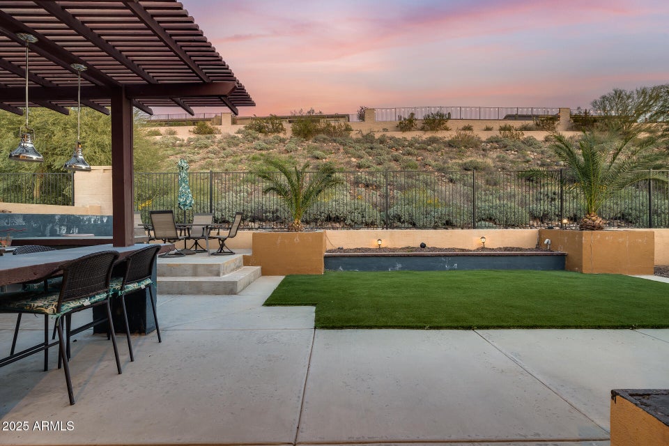 Peoria, Arizona, 85383, United States, 3 Bedrooms Bedrooms, ,Residential,For Sale,1982849