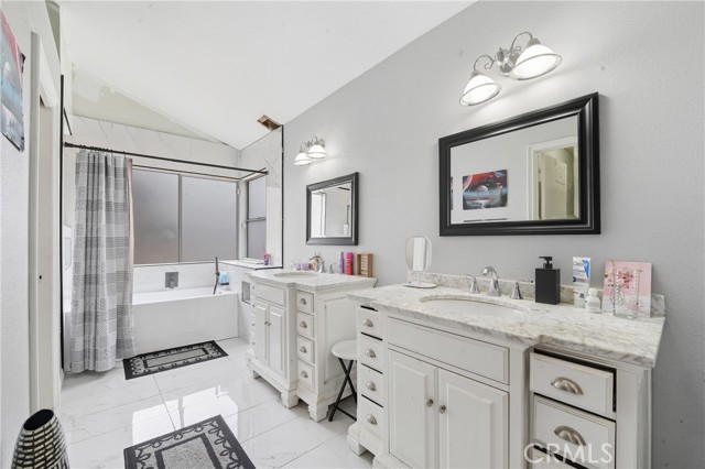 Moreno Valley, California, 92557, United States, 4 Bedrooms Bedrooms, ,3 BathroomsBathrooms,Residential,For Sale,1978485