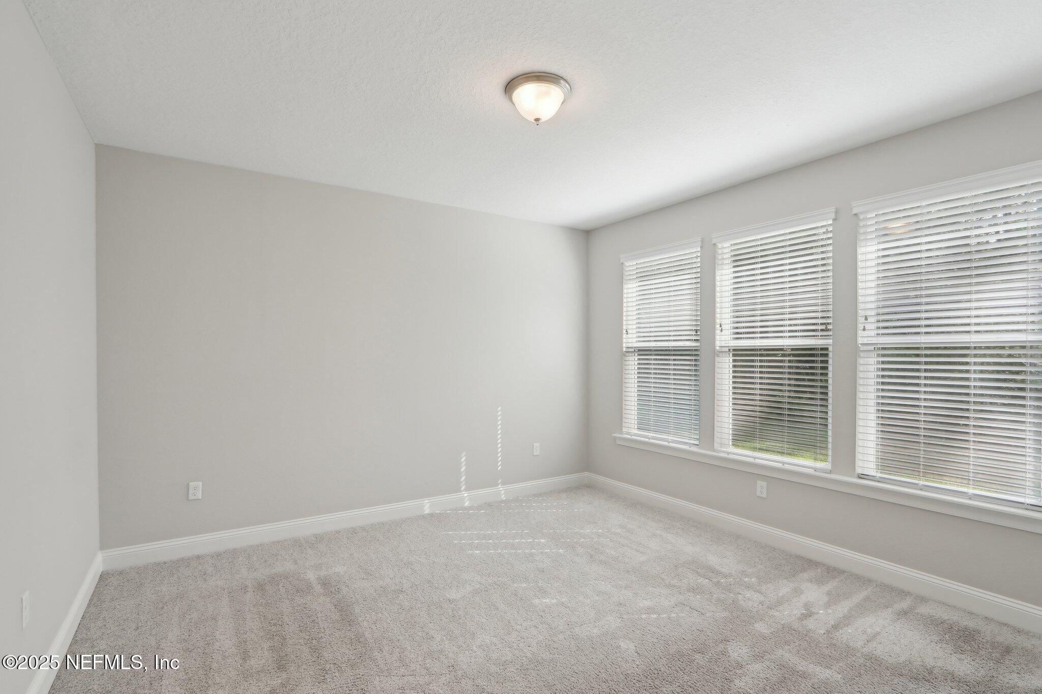 Jacksonville, Florida, 32256, United States, 4 Bedrooms Bedrooms, ,3 BathroomsBathrooms,Residential,For Sale,1796849