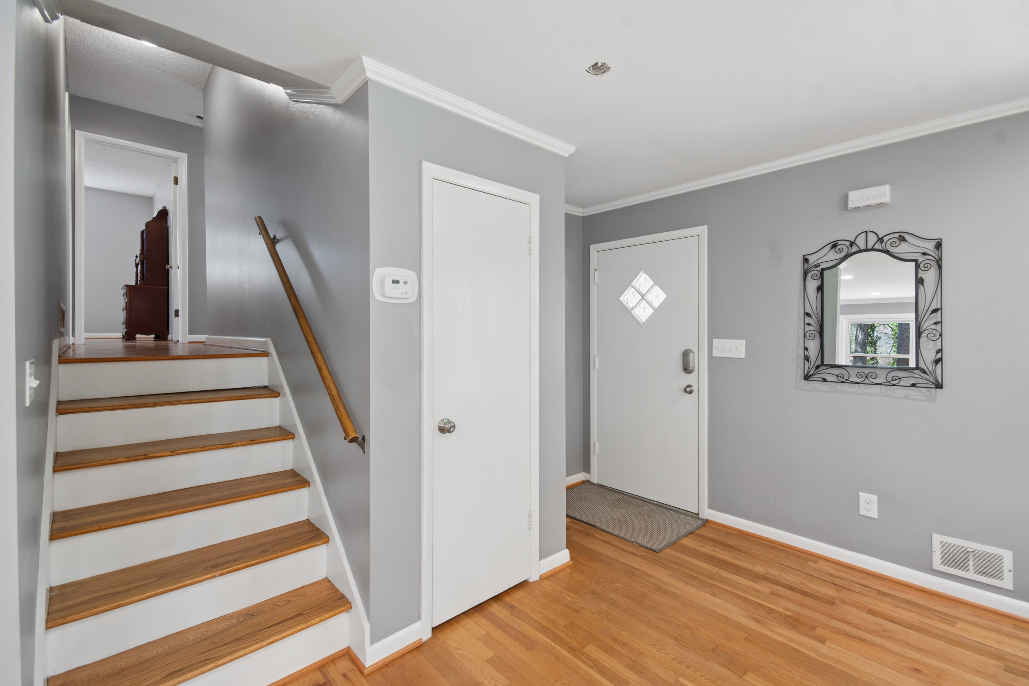  Rare Opportunity in Huntwood Neighborhood - 物件實景