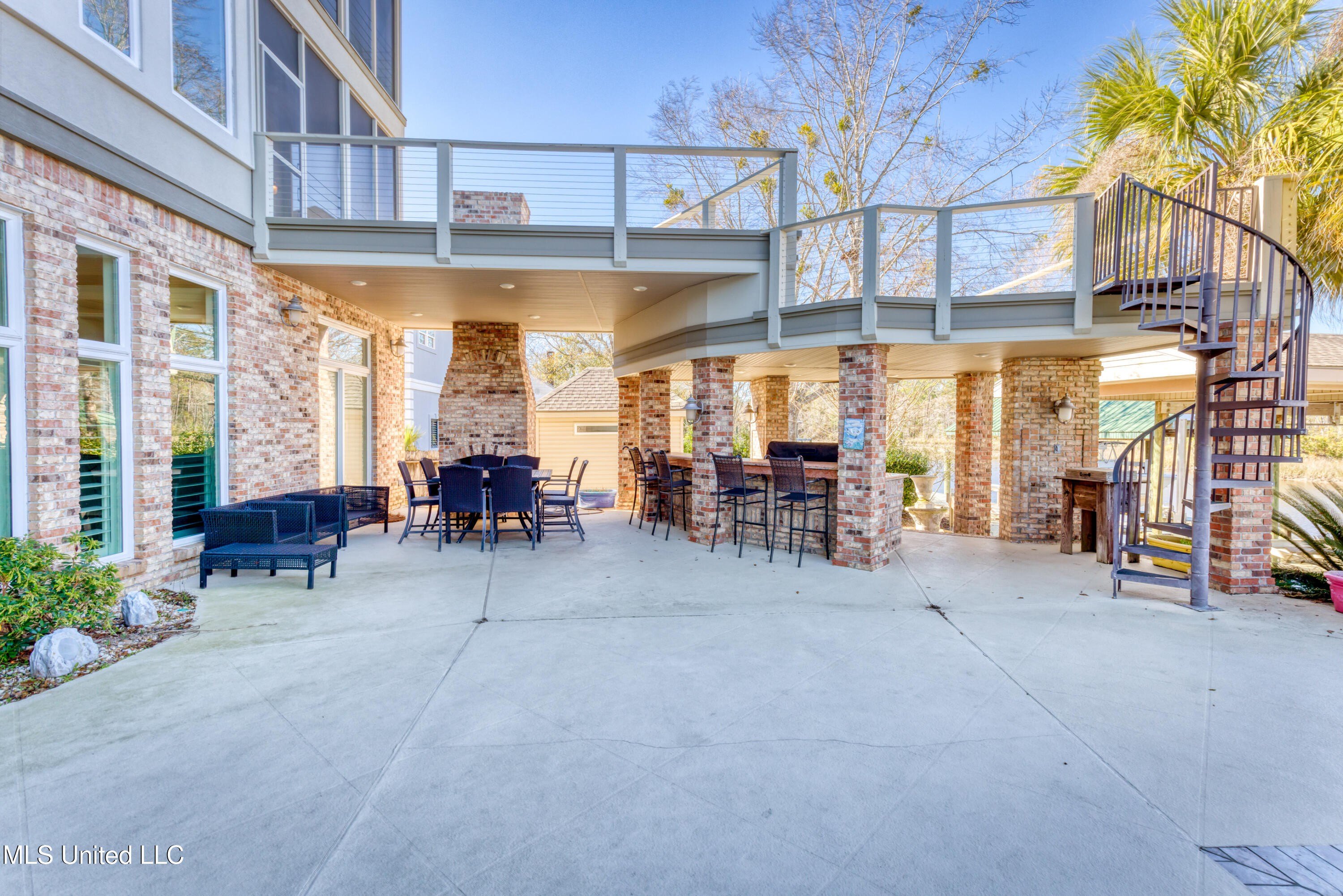 Diamondhead, Mississippi, 39525, United States, 6 Bedrooms Bedrooms, ,6 BathroomsBathrooms,Residential,For Sale,2005178