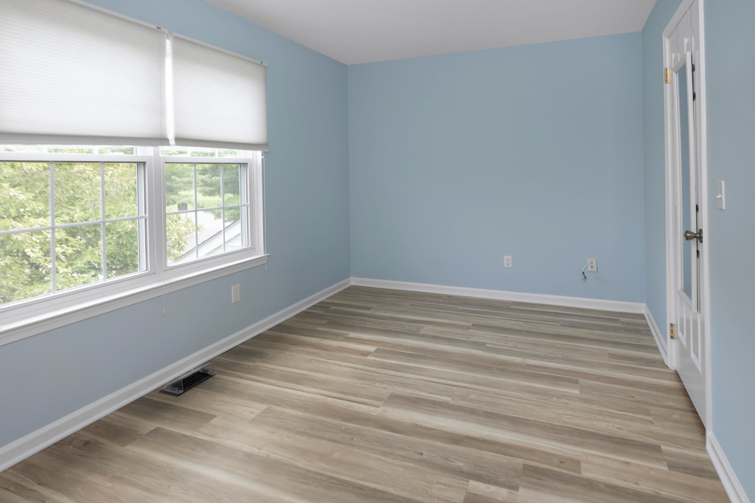  Freshly Renovated and Move-In Ready - 物件實景