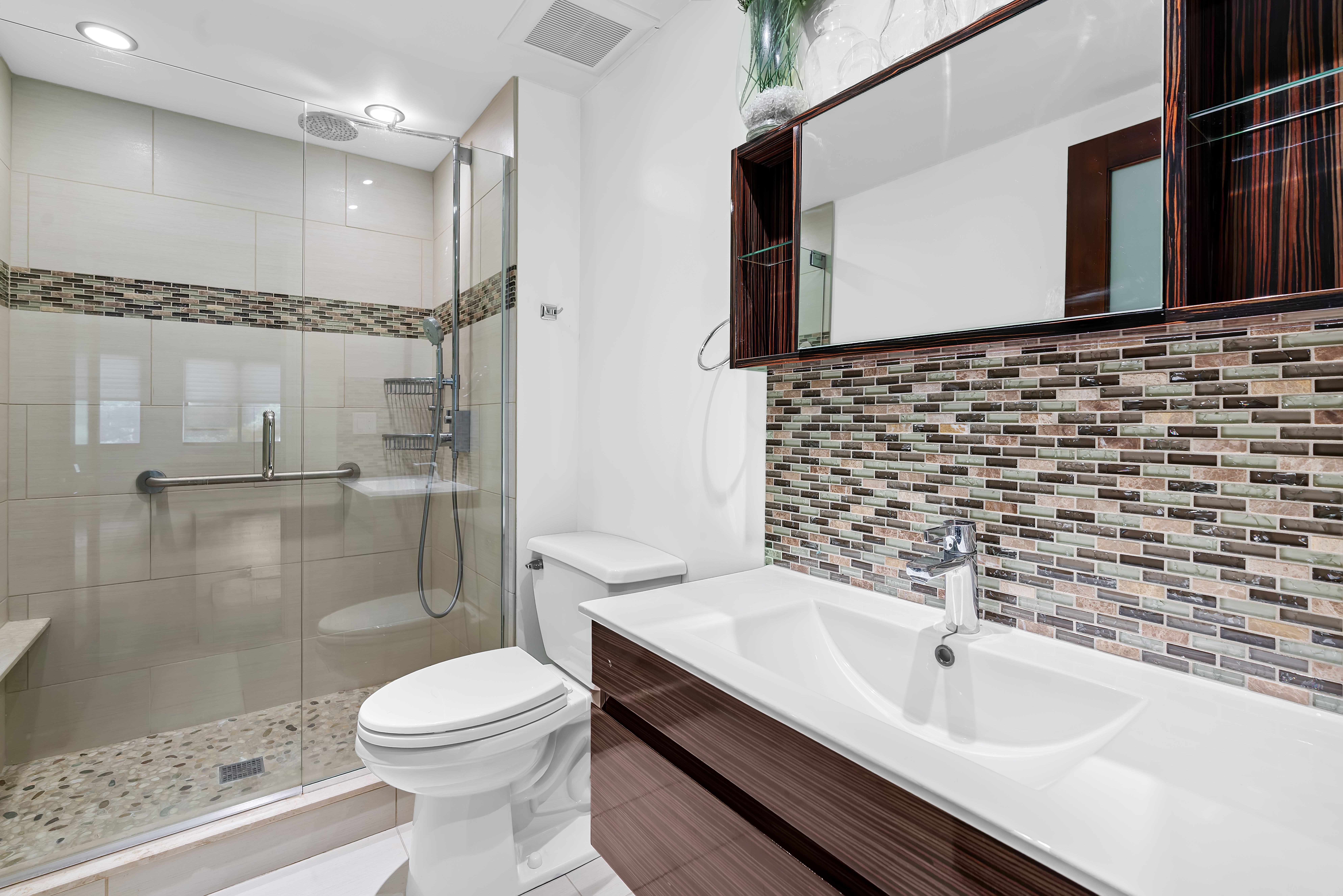  100 Ledgewood Drive, Unit 319, Stoneham, MA, 02180 - 物件實景