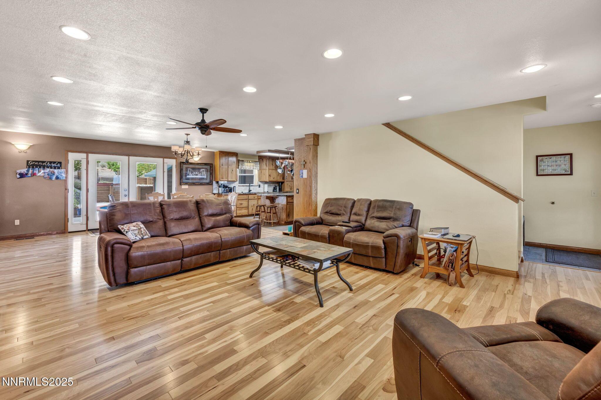 Wellington, Nevada, 89444, United States, 4 Bedrooms Bedrooms, ,4 BathroomsBathrooms,Residential,For Sale,1900954