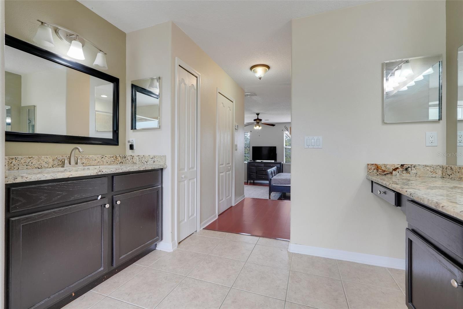 APOPKA, Florida, 32712, United States, 4 Bedrooms Bedrooms, ,3 BathroomsBathrooms,Residential,For Sale,1840871