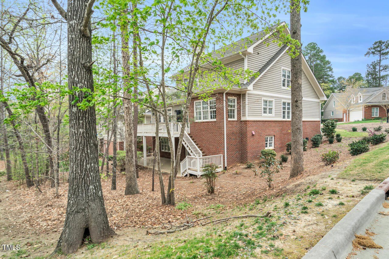 Chapel Hill, North Carolina, 27517, United States, 4 Bedrooms Bedrooms, ,5 BathroomsBathrooms,Residential,For Sale,1757779
