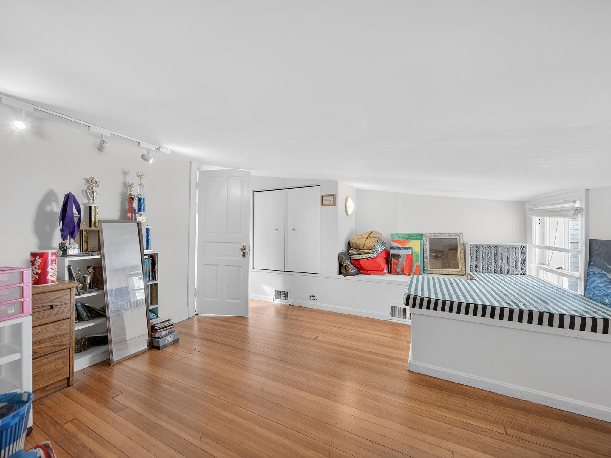  1343 30th Street NW, Washington, DC, 20007 - 物件實景