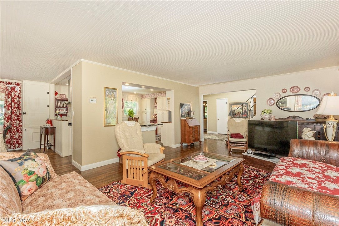 Brecksville, Ohio, 44141, United States, 5 Bedrooms Bedrooms, ,5 BathroomsBathrooms,Residential,For Sale,1979228