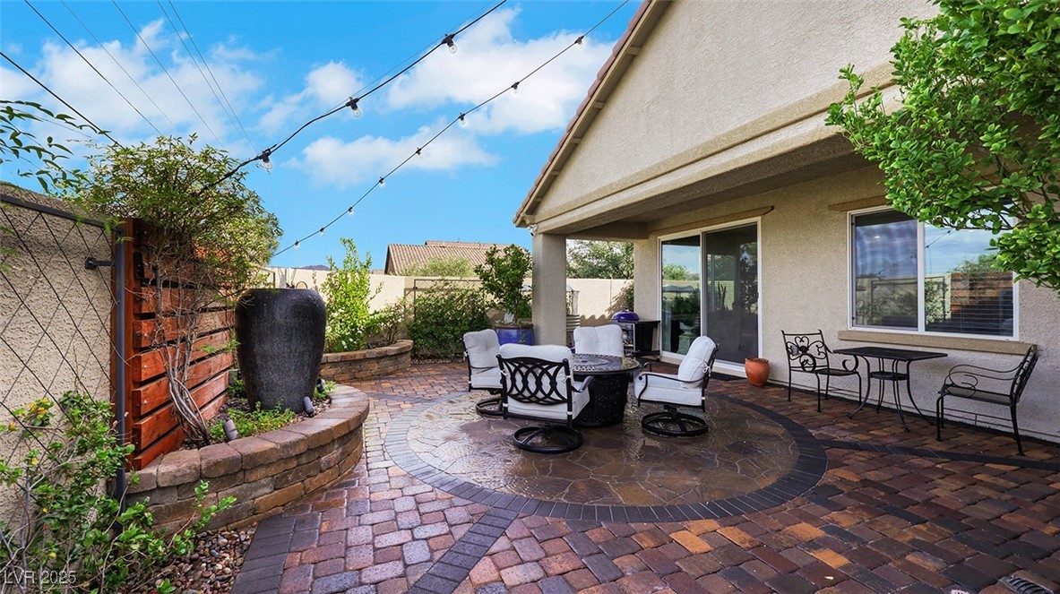 Henderson, Nevada, 89002, United States, 3 Bedrooms Bedrooms, ,3 BathroomsBathrooms,Residential,For Sale,1986221