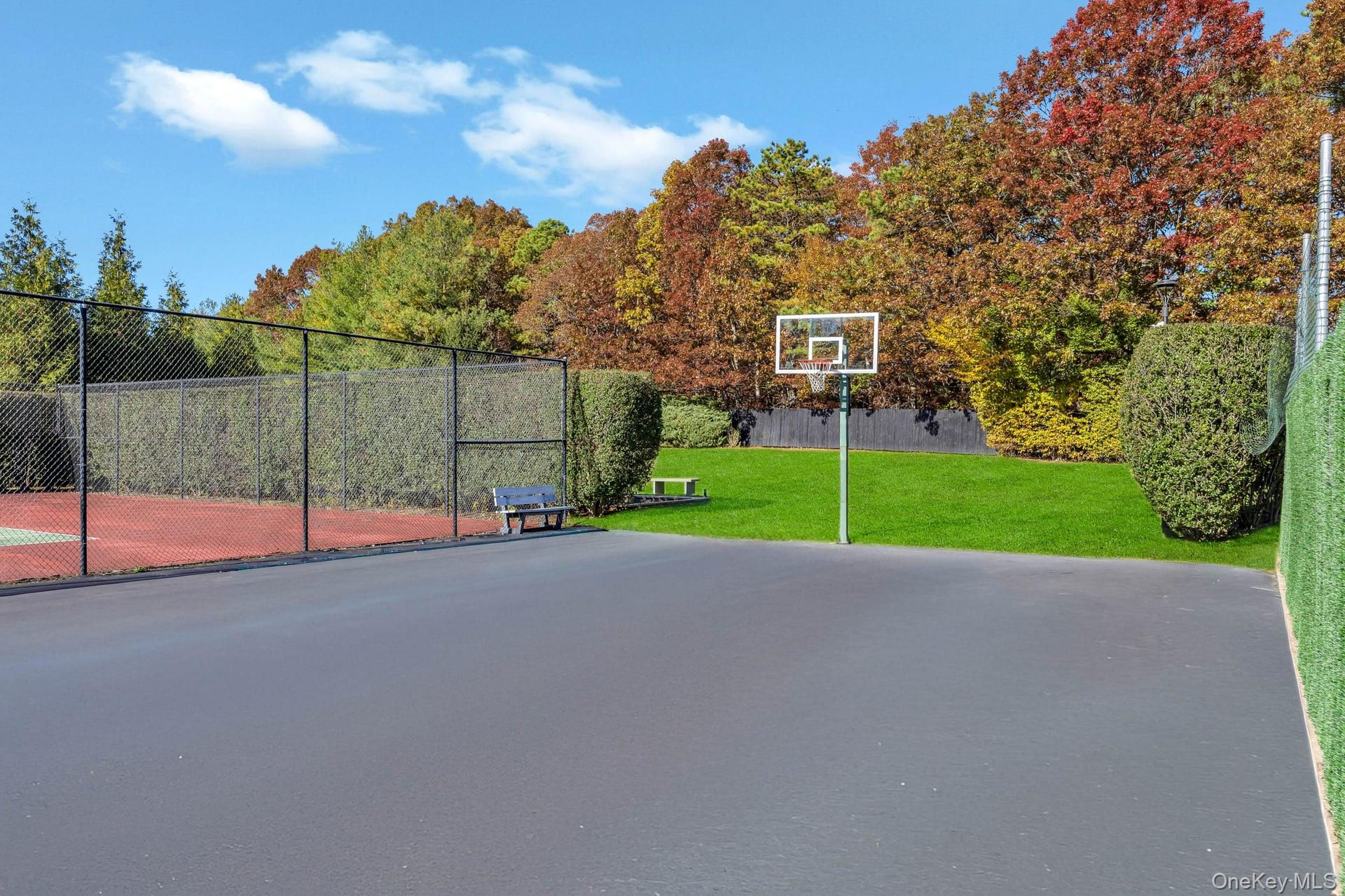 Nesconset, New York, 11767, United States, 2 Bedrooms Bedrooms, ,2 BathroomsBathrooms,Residential,For Sale,1988274