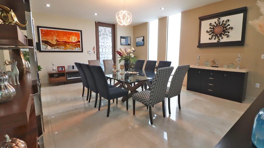 Morelia, Michoacán de Ocampo, 58350, Mexico, 3 Bedrooms Bedrooms, ,4 BathroomsBathrooms,Residential,For Sale,1829040