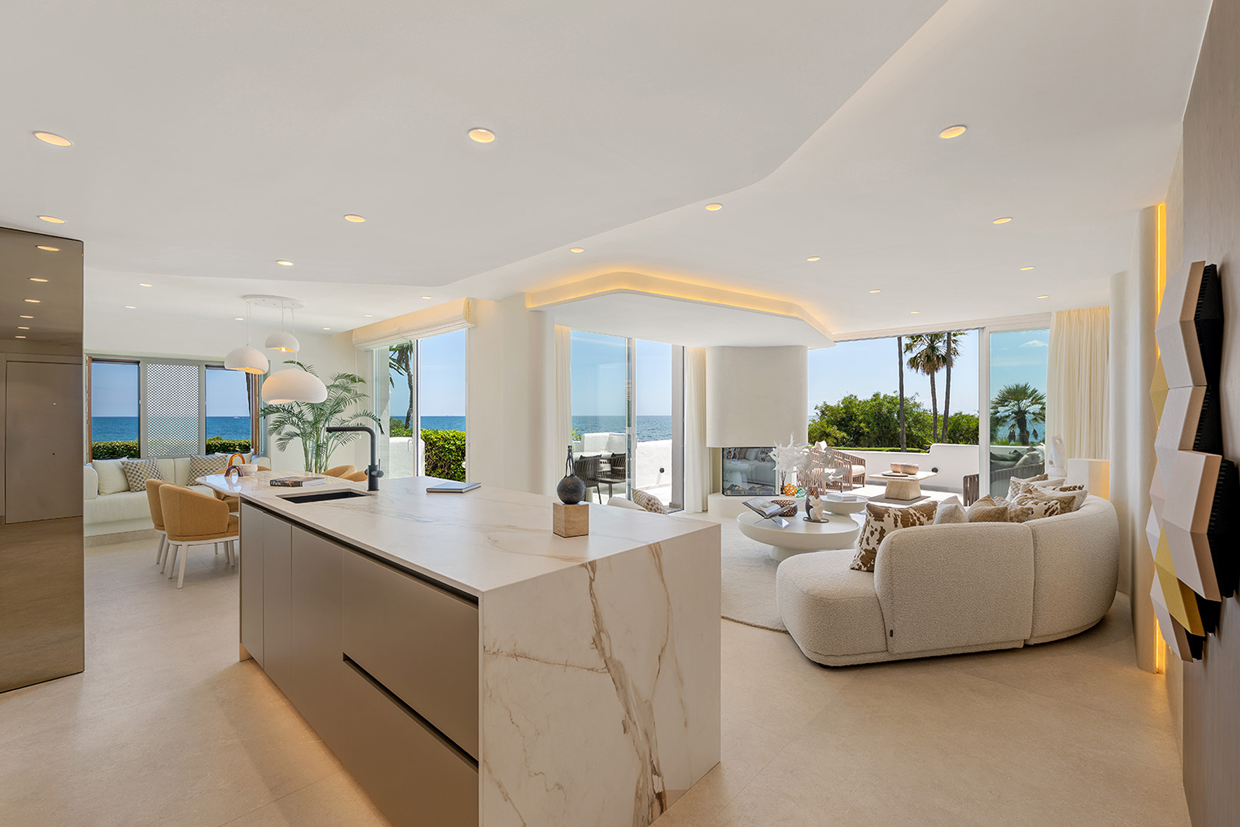  Beachfront residence within walking distance of Estepona - 物件實景