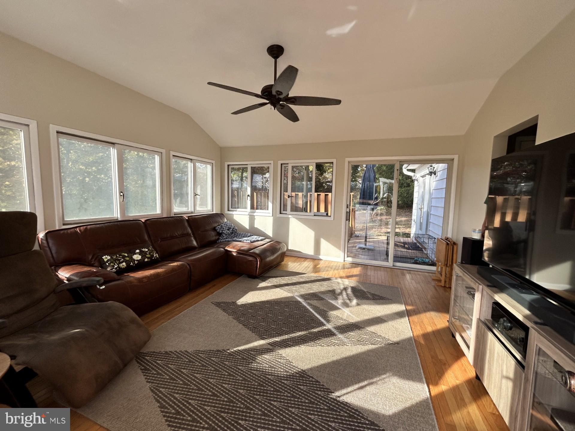 Beltsville, Maryland, 20705, United States, 3 Bedrooms Bedrooms, ,2 BathroomsBathrooms,Residential,For Sale,1987066