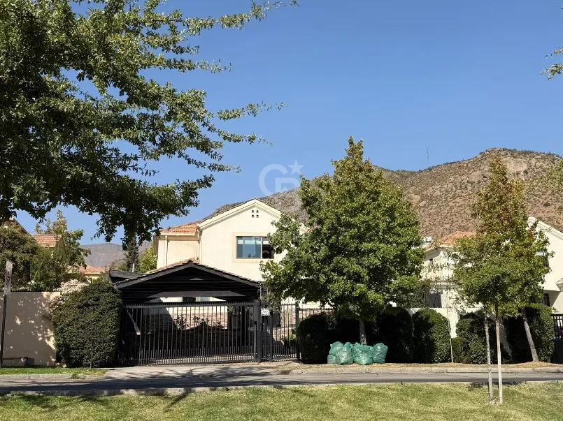 Las Condes, Chile, 4 Bedrooms Bedrooms, ,5 BathroomsBathrooms,Residential,For Sale,1868523