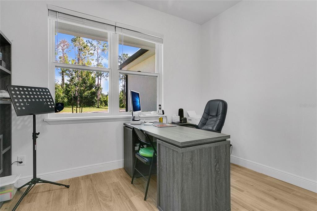 Groveland, Florida, 34736, United States, 4 Bedrooms Bedrooms, ,3 BathroomsBathrooms,Residential,For Sale,1903705