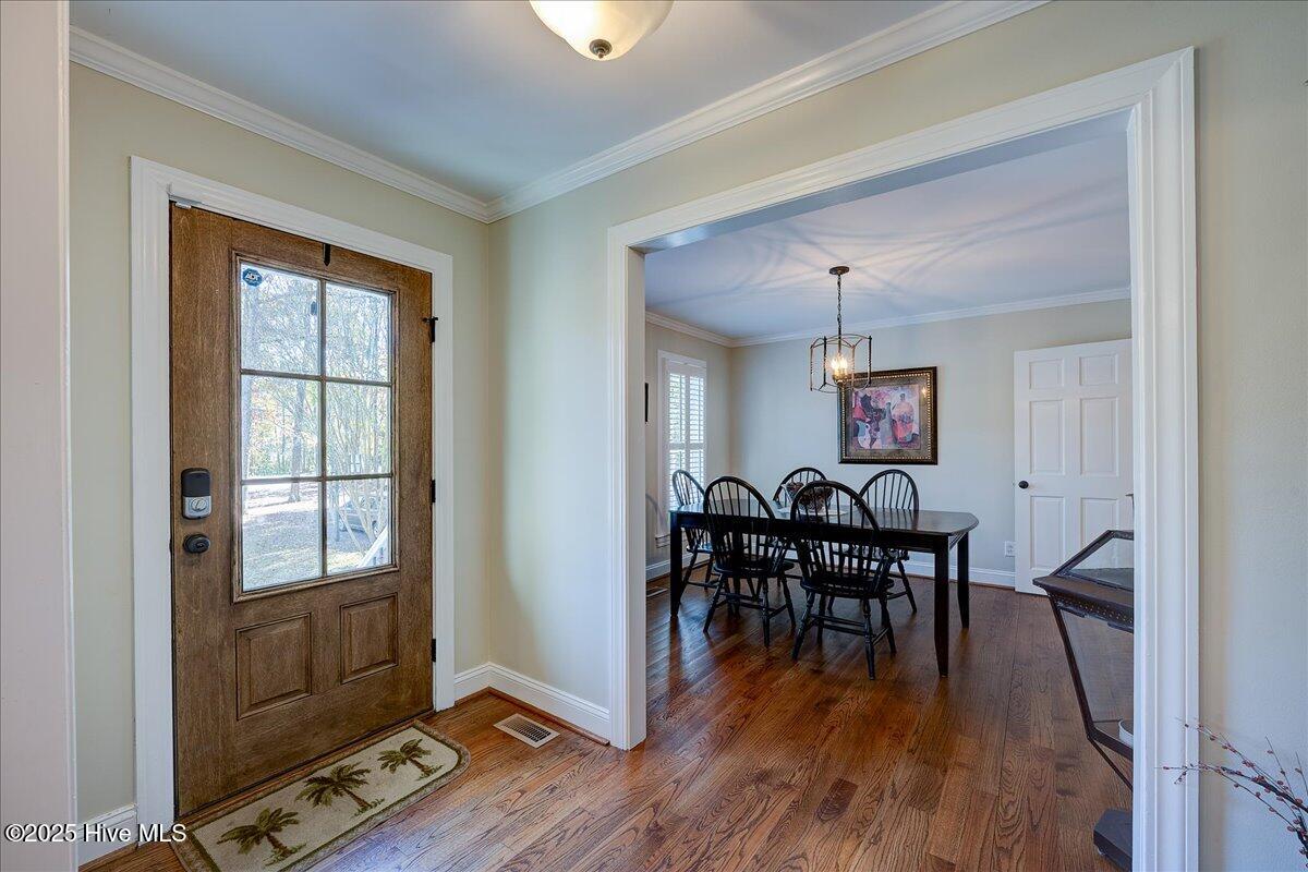 Trent Woods, North Carolina, 28562, United States, 4 Bedrooms Bedrooms, ,3 BathroomsBathrooms,Residential,For Sale,1997785