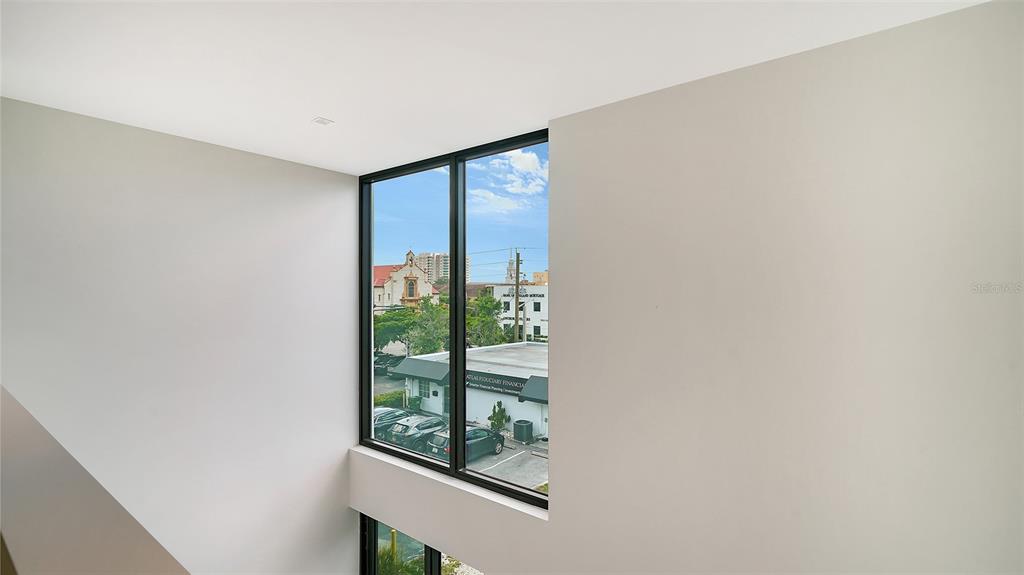 Sarasota, Florida, 34236, United States, 2 Bedrooms Bedrooms, ,2 BathroomsBathrooms,Residential,For Sale,1991932