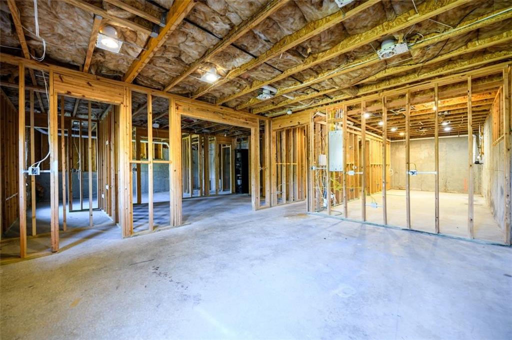 Grayson, Georgia, 30017, United States, 5 Bedrooms Bedrooms, ,3 BathroomsBathrooms,Residential,For Sale,1838638