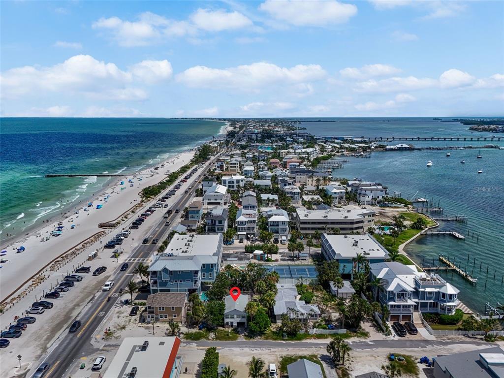 Bradenton Beach, Florida, 34217, United States, ,Land,For Sale,1977535