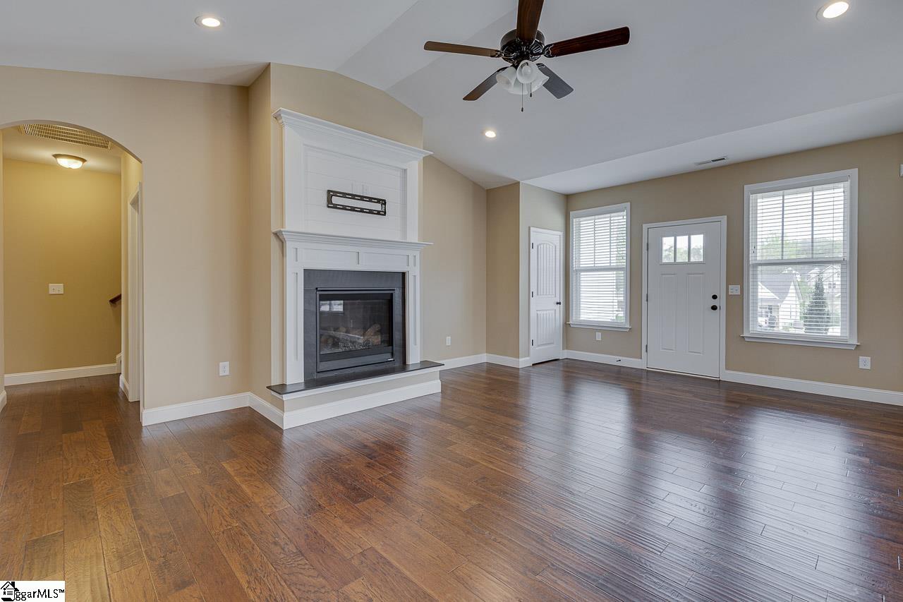 Travelers Rest, South Carolina, 29690, United States, 3 Bedrooms Bedrooms, ,3 BathroomsBathrooms,Residential,For Sale,1868867