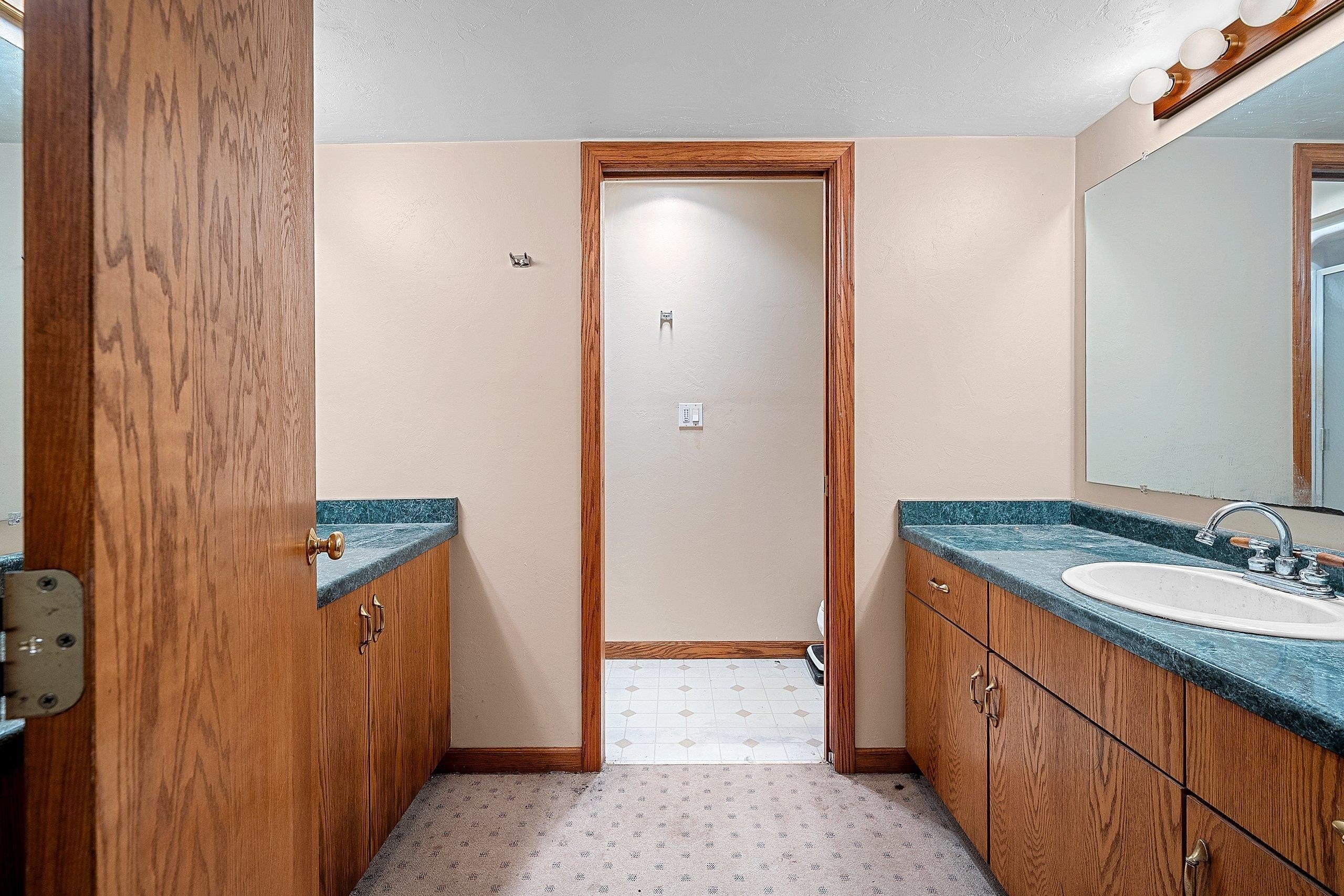 DE PERE, Wisconsin, 54115-9240, United States, 4 Bedrooms Bedrooms, ,4 BathroomsBathrooms,Residential,For Sale,2048017