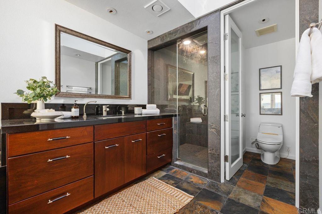 Encinitas, California, 92024, United States, 2 Bedrooms Bedrooms, ,3 BathroomsBathrooms,Residential,For Sale,1997008