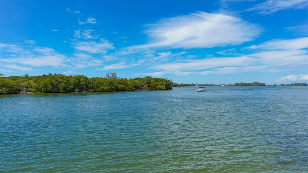 Sarasota, Florida, 34231, United States, 3 Bedrooms Bedrooms, ,2 BathroomsBathrooms,Residential,For Sale,2003506