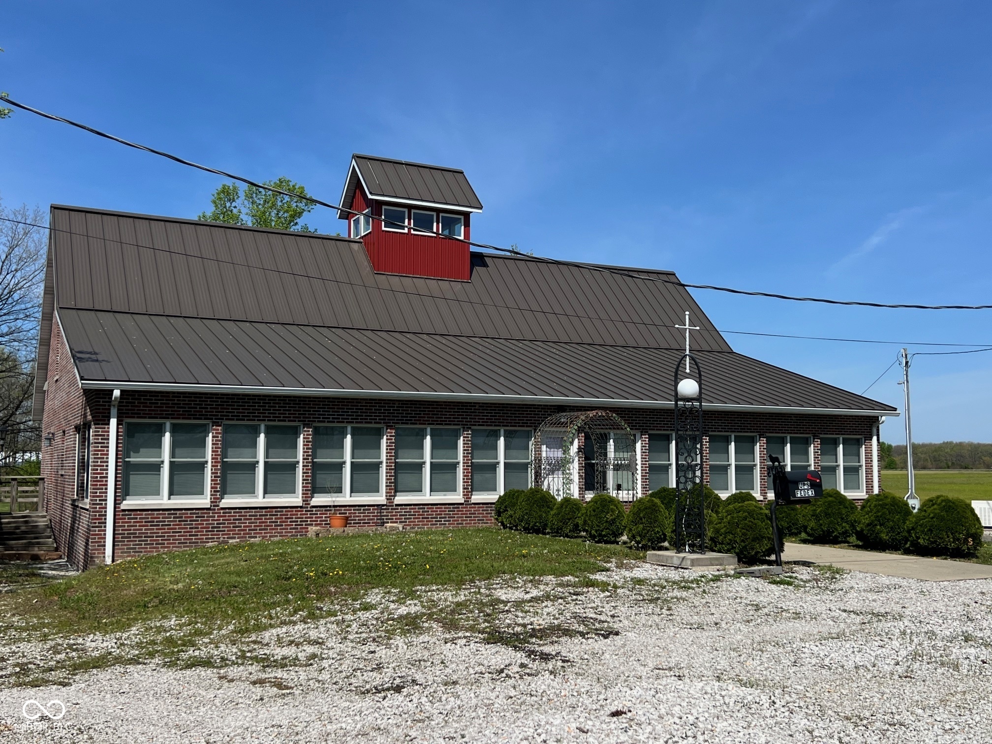 Farmersburg, Indiana, 47850, United States, 3 Bedrooms Bedrooms, ,2 BathroomsBathrooms,Residential,For Sale,1915515