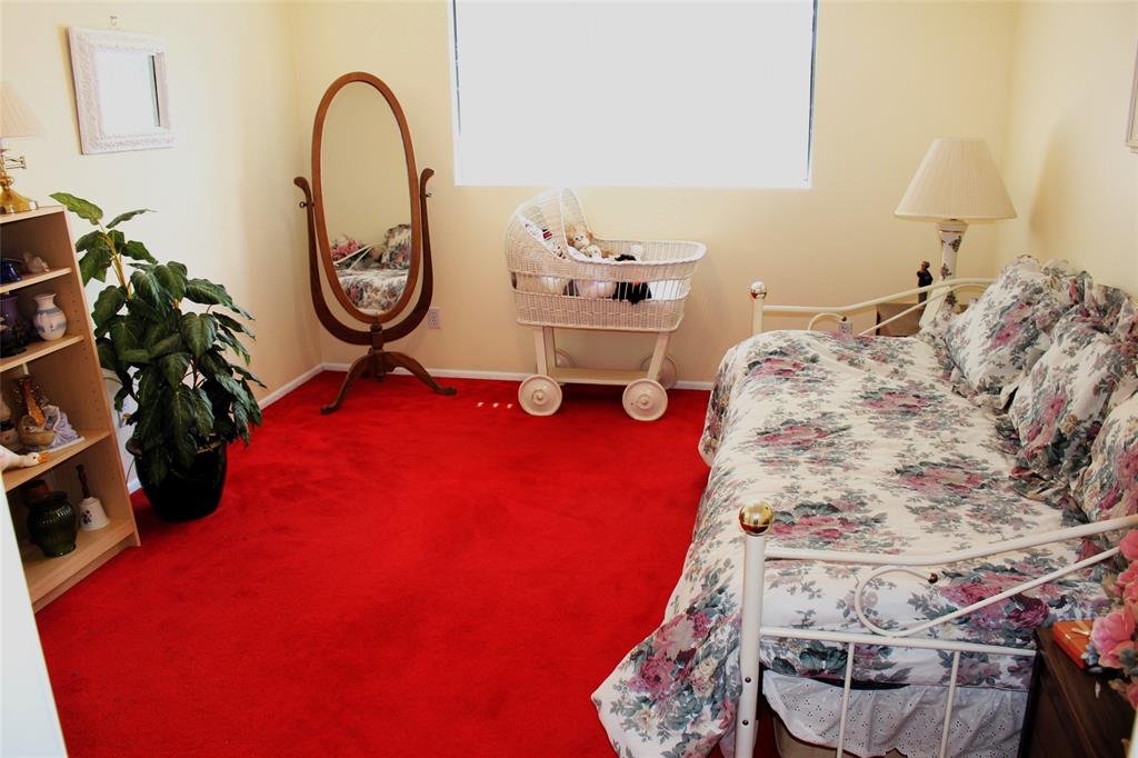 New York, New York, 11730, United States, 3 Bedrooms Bedrooms, ,3 BathroomsBathrooms,Residential,For Sale,1928706