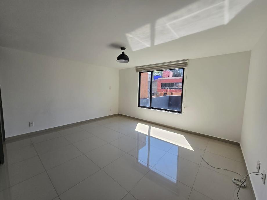 Tlalpan, Ciudad de México, 14386, Mexico, 3 Bedrooms Bedrooms, ,4 BathroomsBathrooms,Residential,For Sale,1713585