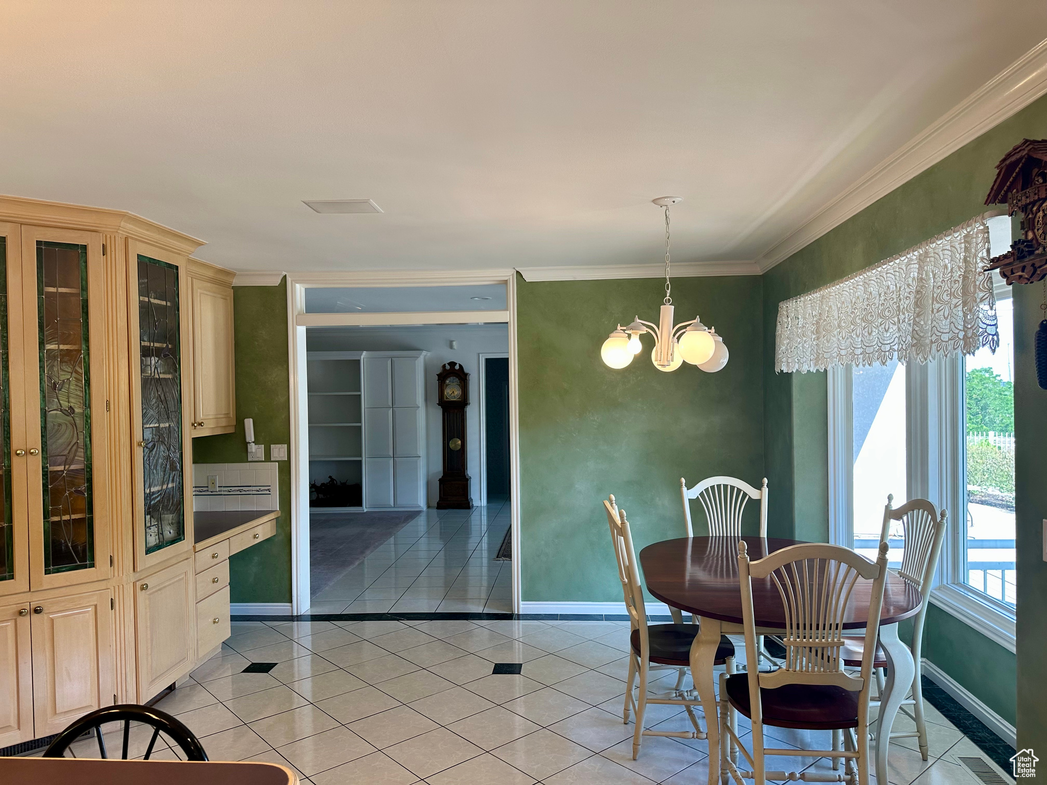 Logan, Utah, 84321, United States, 6 Bedrooms Bedrooms, ,7 BathroomsBathrooms,Residential,For Sale,1975254