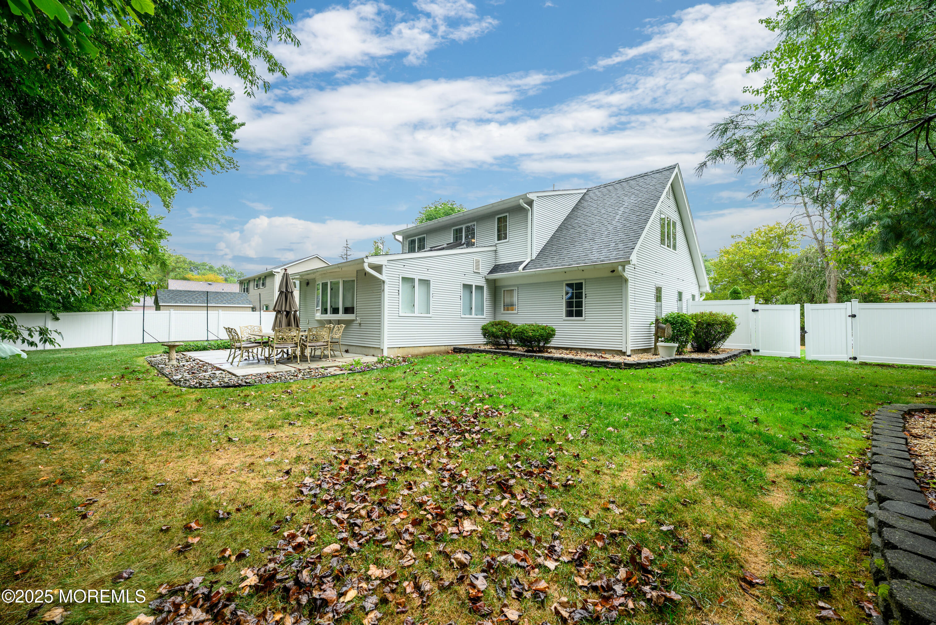 Manalapan, New Jersey, 07726, United States, 4 Bedrooms Bedrooms, ,3 BathroomsBathrooms,Residential,For Sale,1938974