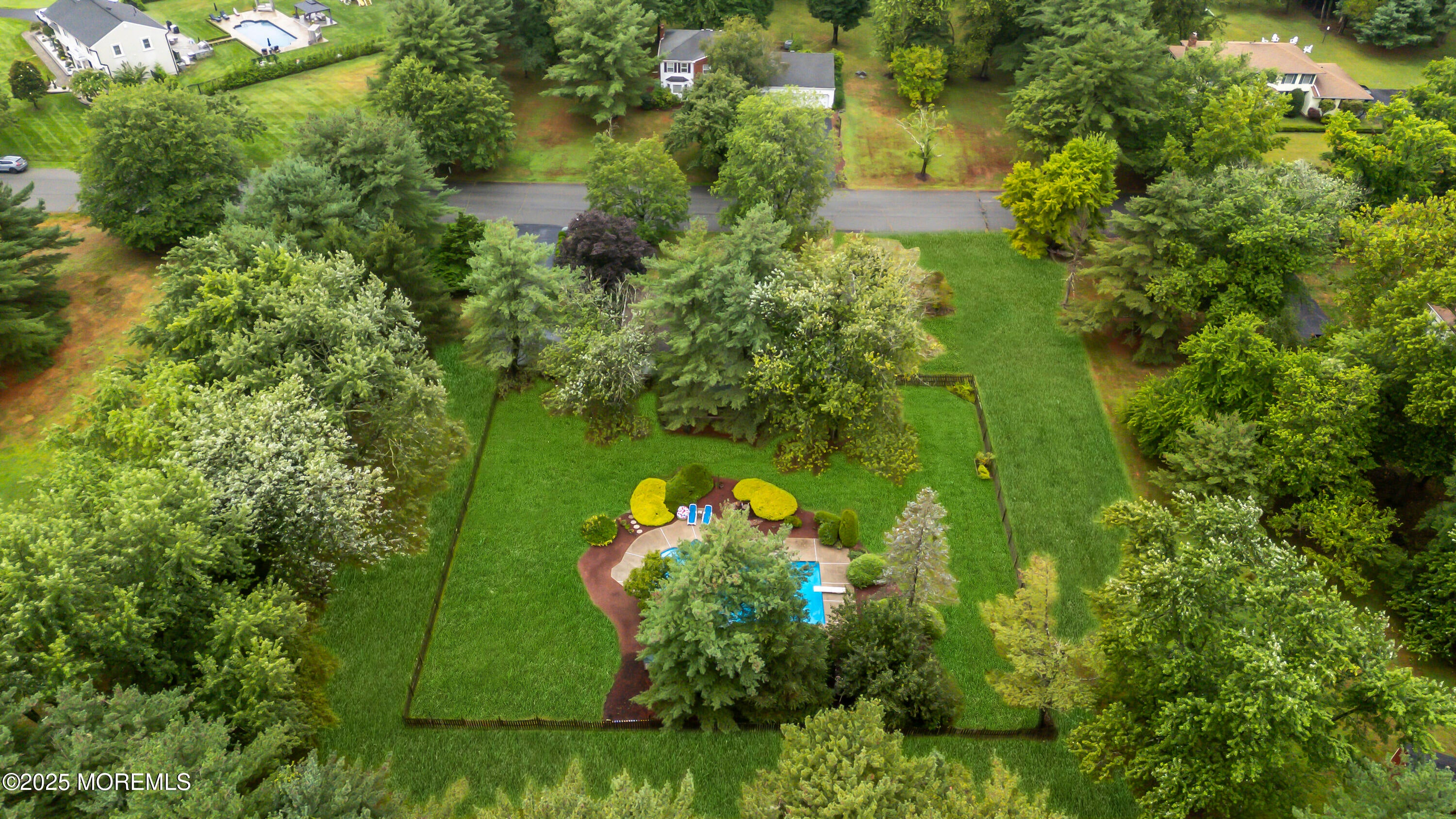 Marlboro, New Jersey, 07746, United States, 5 Bedrooms Bedrooms, ,3 BathroomsBathrooms,Residential,For Sale,1924539