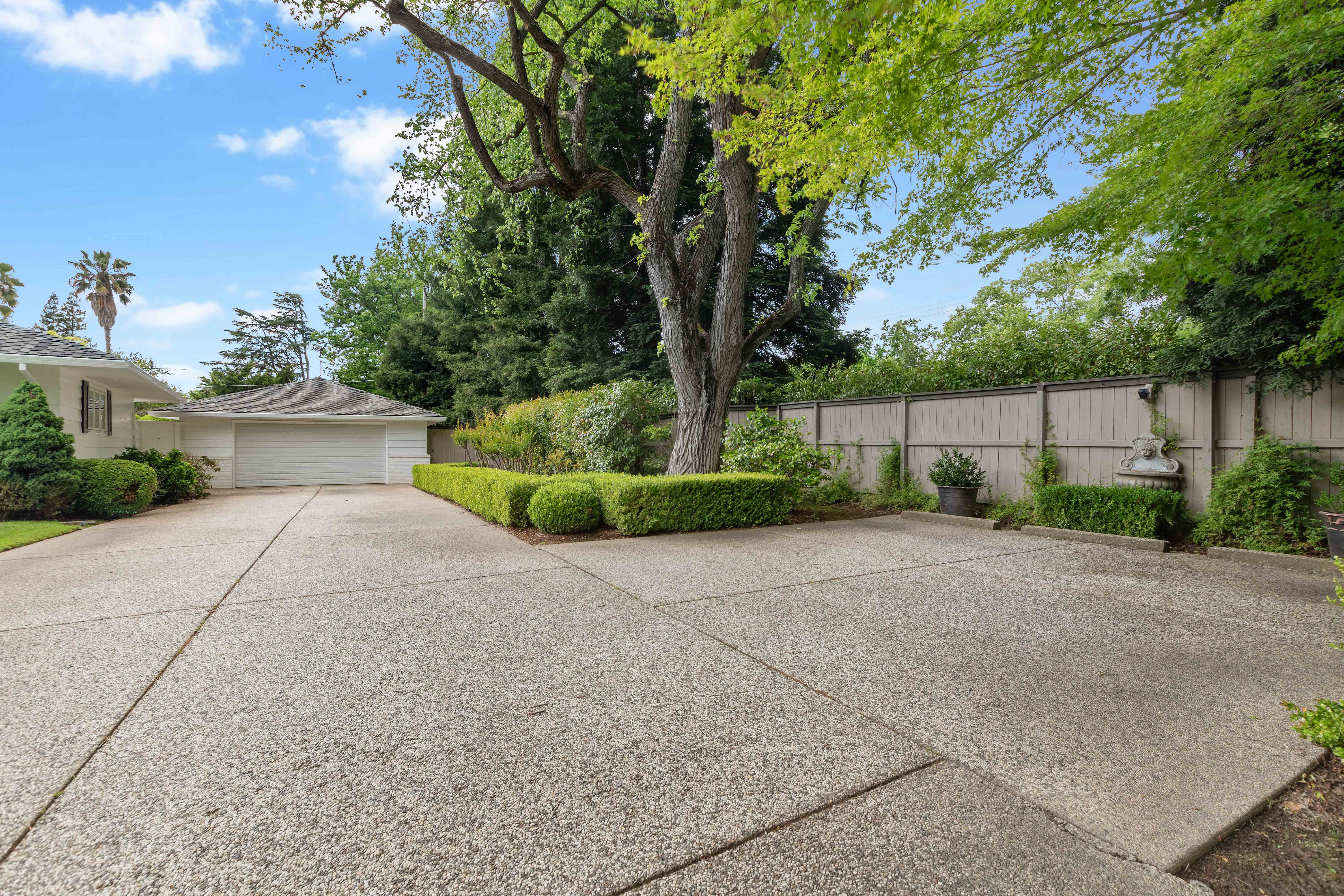  400 Crocker Road, Sacramento, CA 95864 - 物件實景