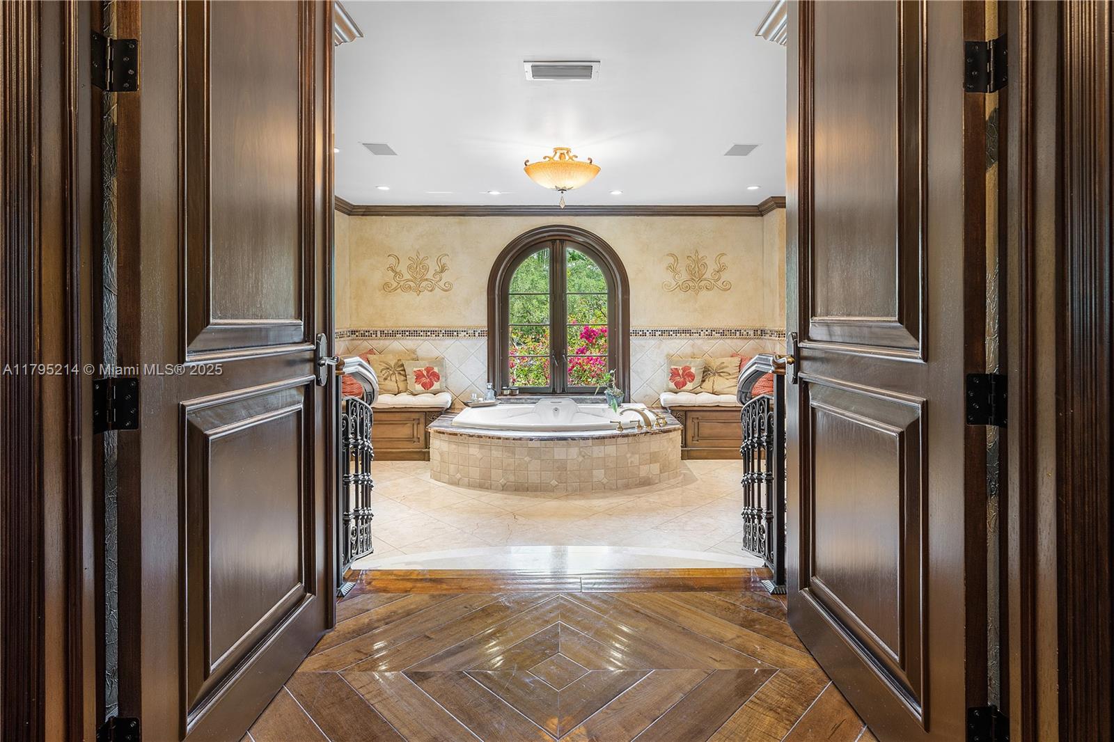 Homestead, Florida, 33031, United States, 6 Bedrooms Bedrooms, ,7 BathroomsBathrooms,Residential,For Sale,1804180