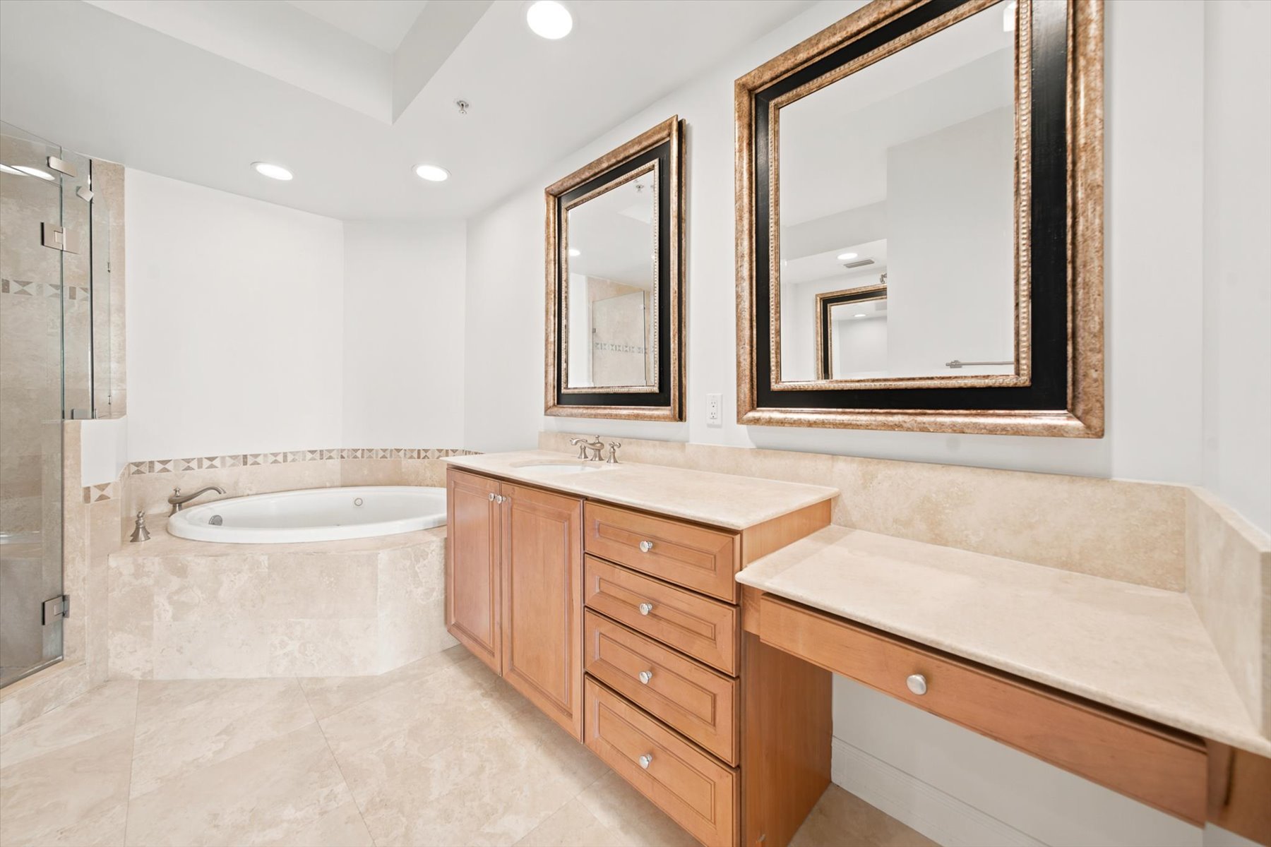  3135 S Highway A1a, Unit# 303, Melbourne Beach, FL, 32951 - 物件實景