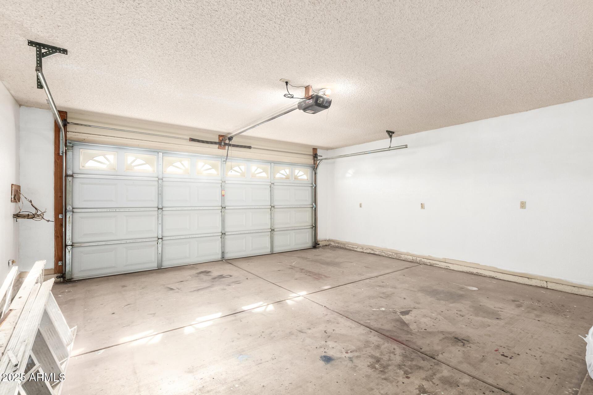 Glendale, Arizona, 85306, United States, 3 Bedrooms Bedrooms, ,3 BathroomsBathrooms,Residential,For Sale,2002867