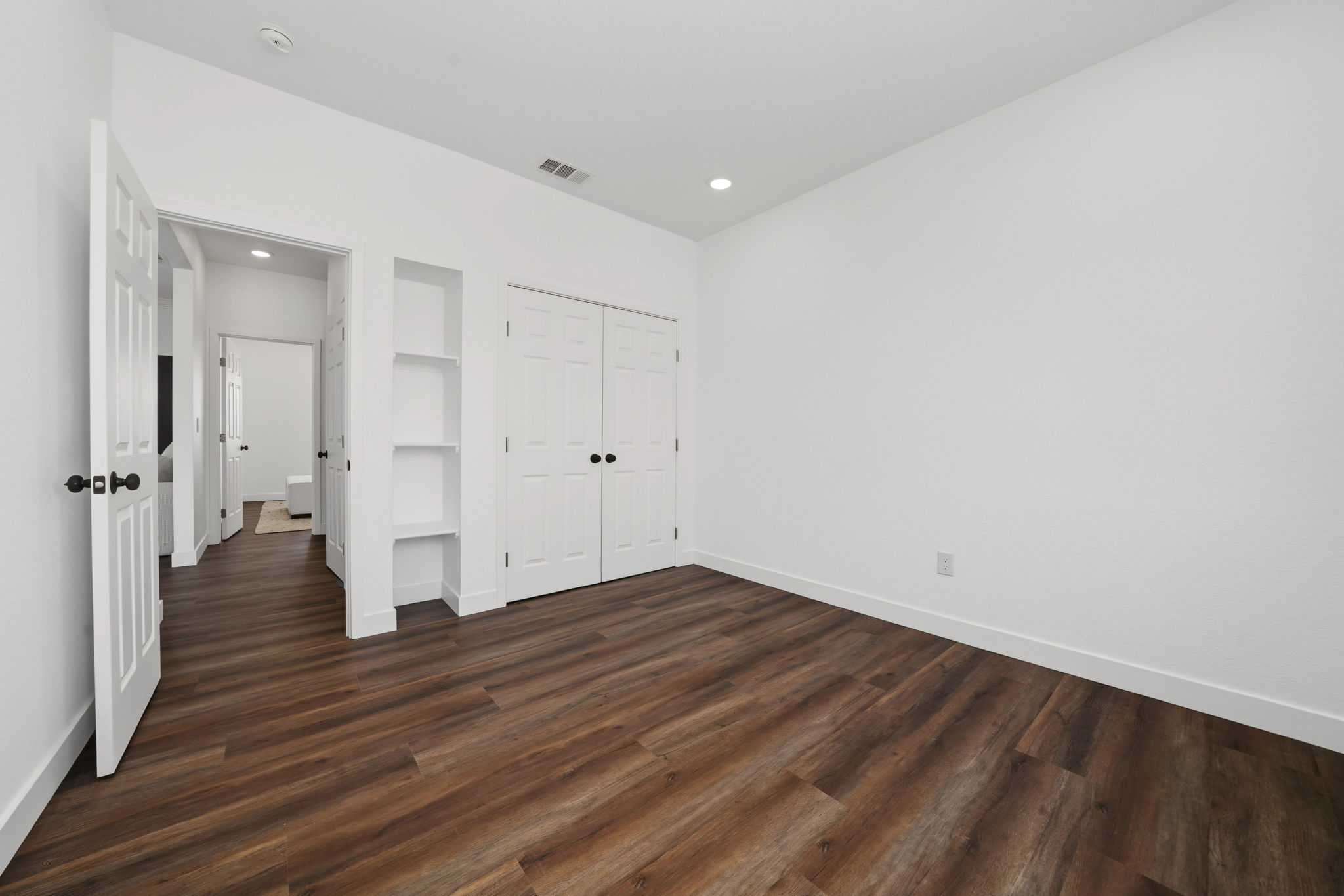  1916 Village Drive, Ione, CA 95640 - 物件實景