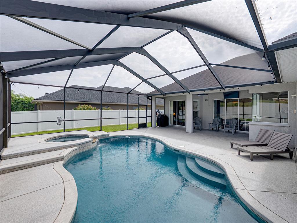 Lakeland, Florida, 33812, United States, 4 Bedrooms Bedrooms, ,3 BathroomsBathrooms,Residential,For Sale,1898596