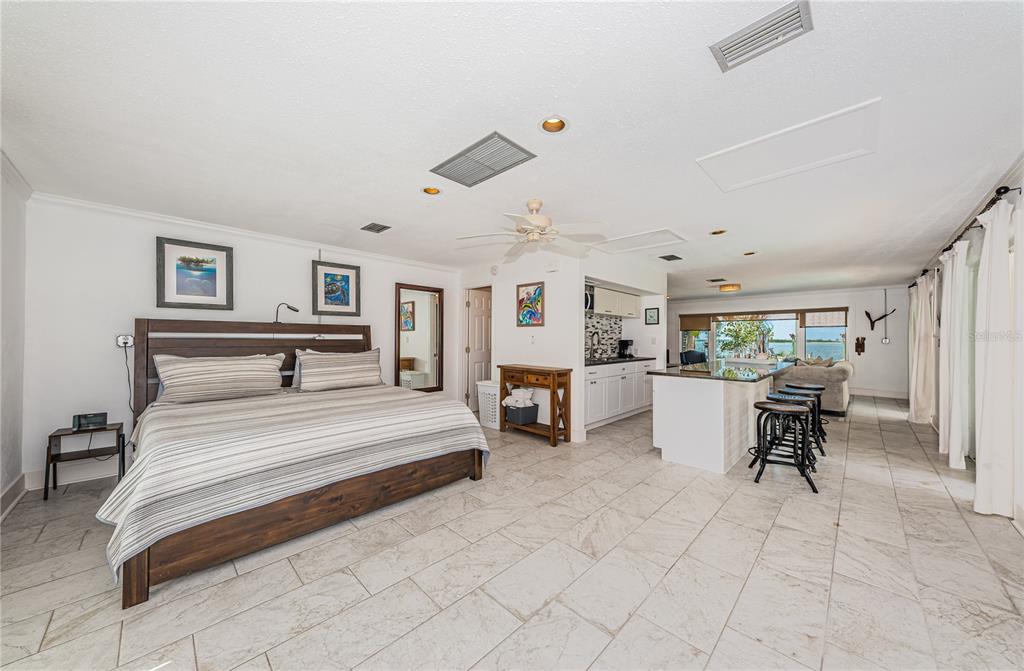 St Petersburg, Florida, 33710, United States, 4 Bedrooms Bedrooms, ,4 BathroomsBathrooms,Residential,For Sale,1826859
