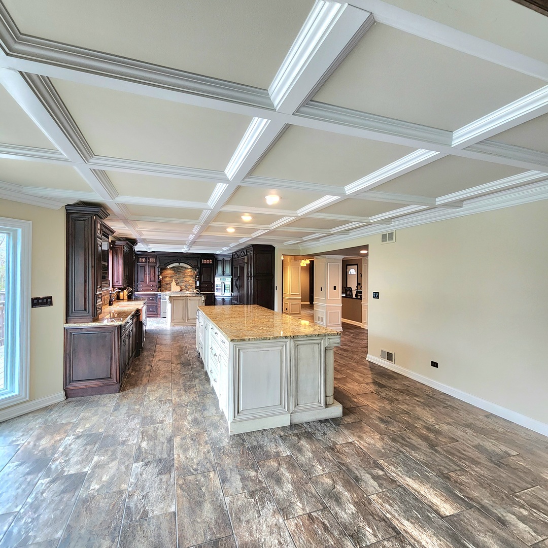St. Charles, Illinois, 60175, United States, 6 Bedrooms Bedrooms, ,8 BathroomsBathrooms,Residential,For Sale,1940364
