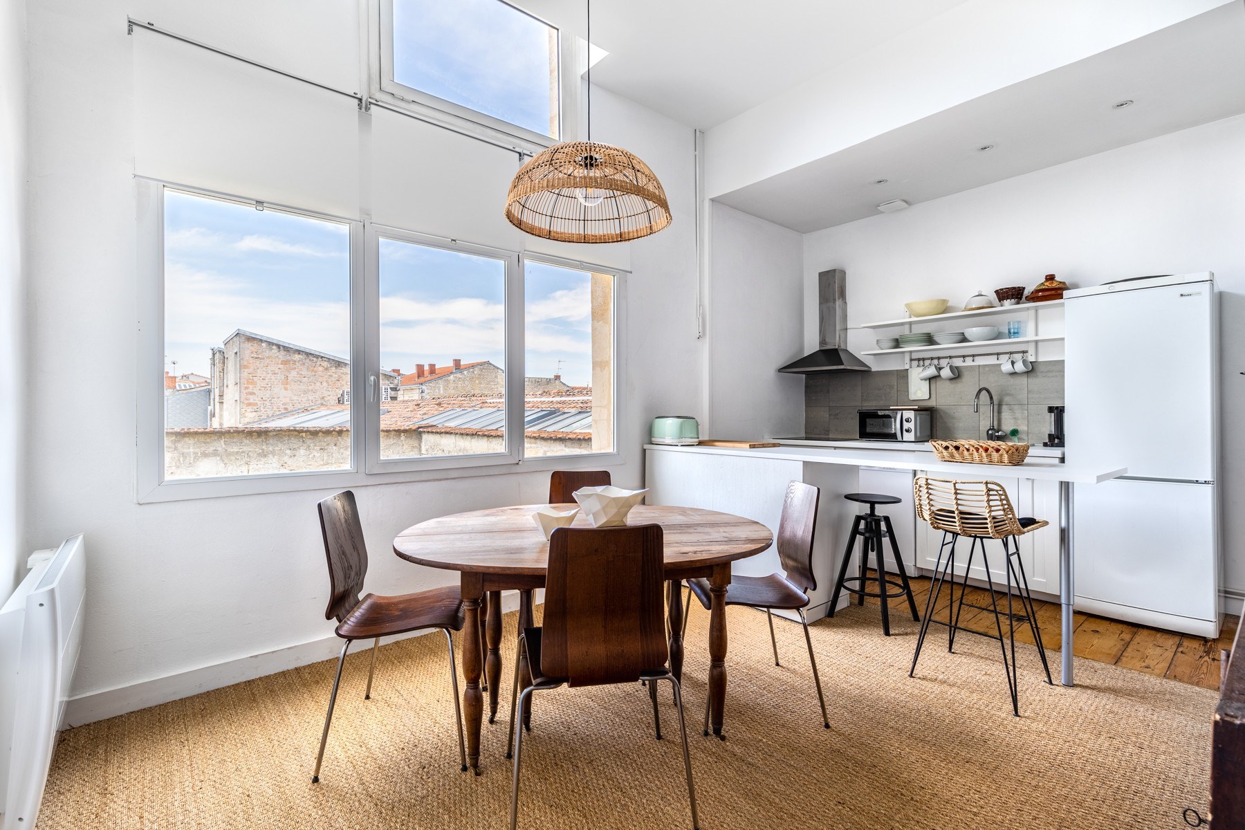  BORDEAUX - QUAI DES CHARTRONS - BEAUTIFUL BOURGEOIS FLAT - 73M² - 2 BEDROOMS - 物件實景