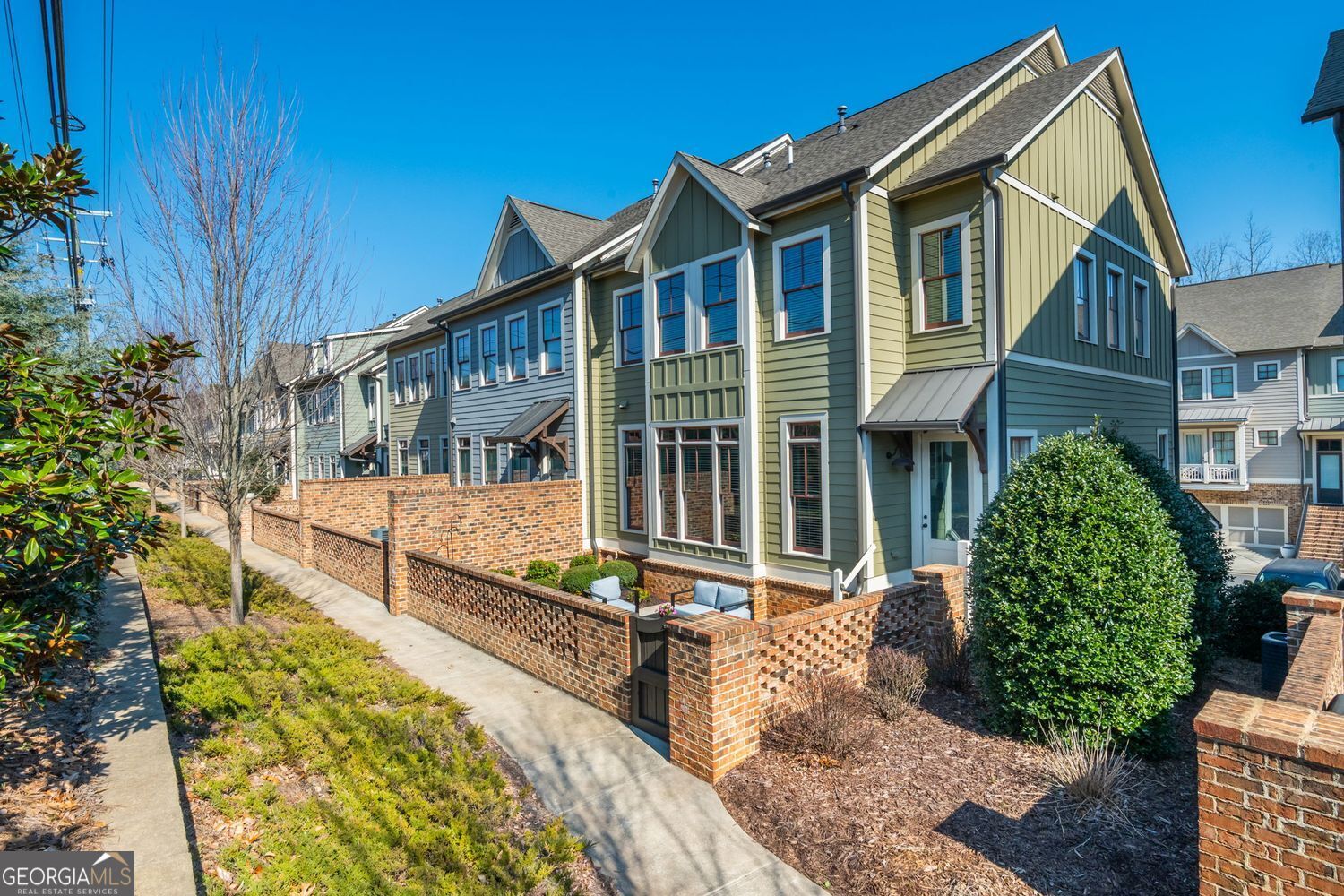 Alpharetta, Georgia, 30004, United States, 3 Bedrooms Bedrooms, ,3 BathroomsBathrooms,Residential,For Sale,2017062