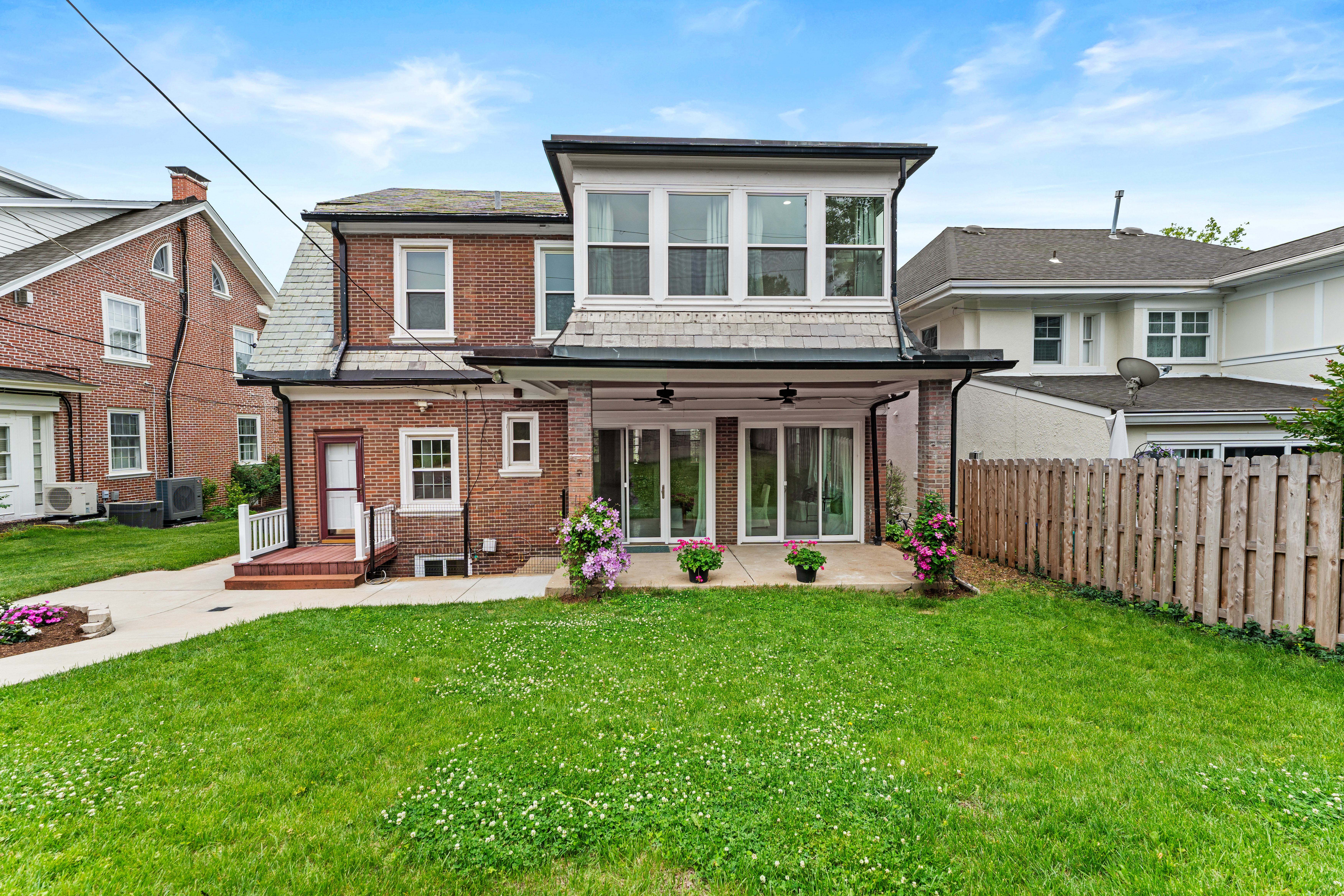  Bright and Stylish Hillcrest Living Steps from DeMun and Clayton Schools - 物件實景